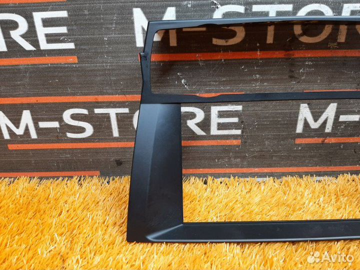 Накладка панели Bmw 3-Series E90 N46B20B 2009