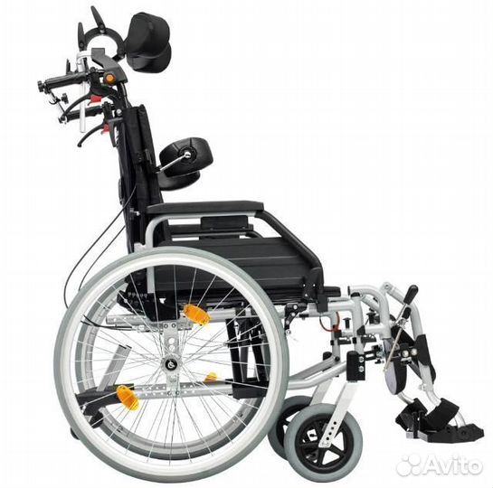 Механическая Кресло-коляска Delux 540