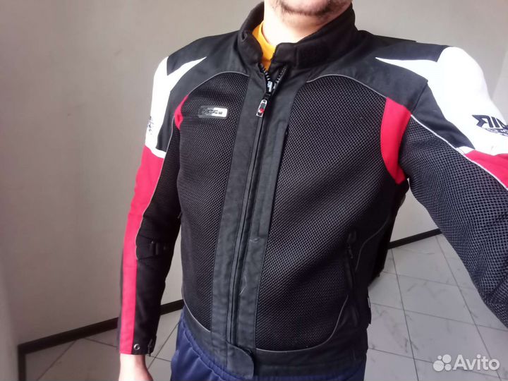 Мото куртка