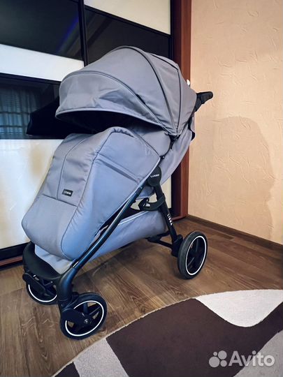 Коляска прогулочная luxmom 730 libra
