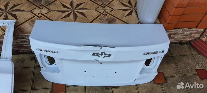 Шевроле Круз багажник