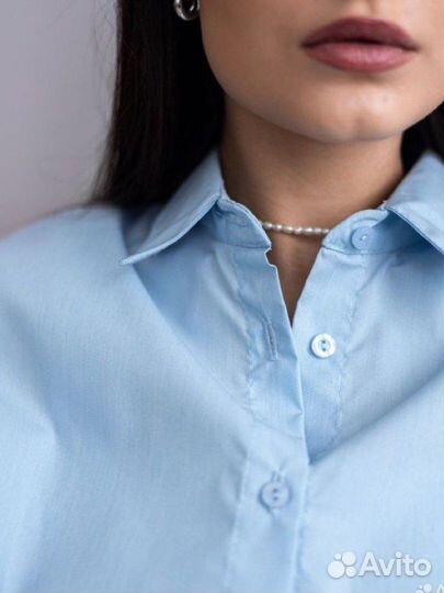 Рубашки офисные голубые, черные, белые новые