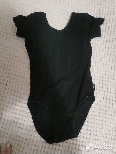 2 гимнастических купальника 122 - 128