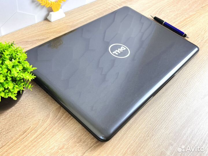 Dell inspirion 5567 (i5-7G/8Gb/SSD256/R7M440-4Gb)