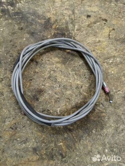 Трос багажника Mitsubishi Lancer седан 4G18 2005