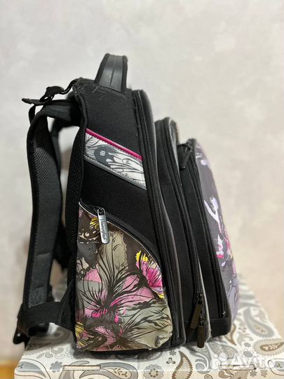 Рюкзак школьный