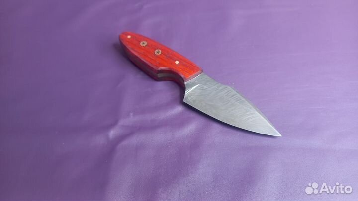 Нож шейный ручной работы