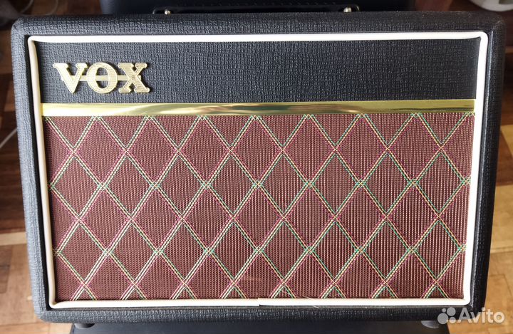 VOX pathfinder 10