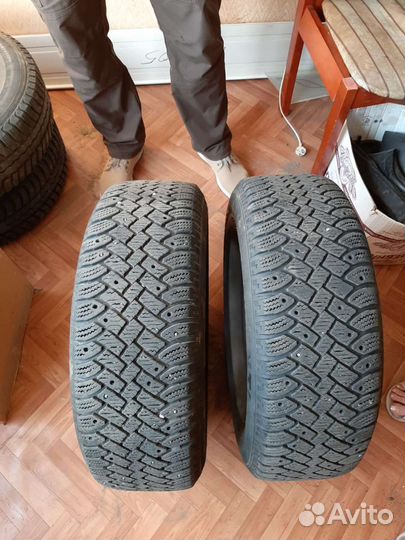 Зимняя резина на дисках 195/65/15