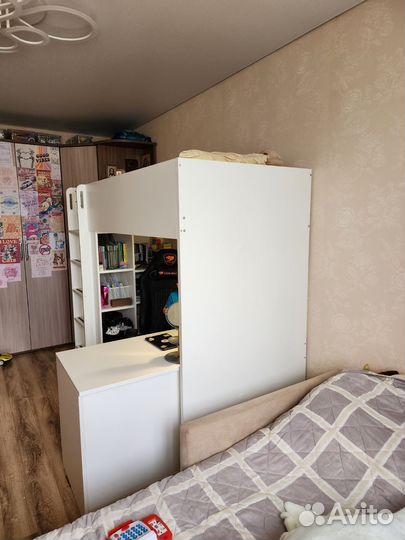 Детская кровать чердак со столом стува