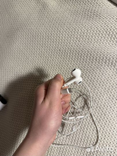 Наушники apple earpods lightning connector