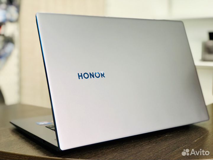 Ноутбук Honor 15,6/Ryzen 5 5500U/8Gb/SSD/Гарантия