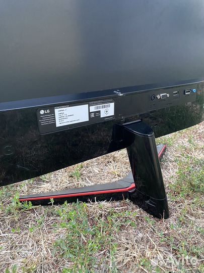 Игровой монитор LG 24 дюйма,IPS