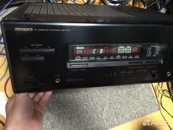 Ресивер Onkyo A-V901PRO