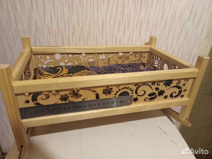 Кукольная кроватка