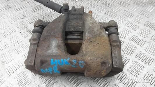 Суппорт тормозной передний правый peugeot 3008 (HU