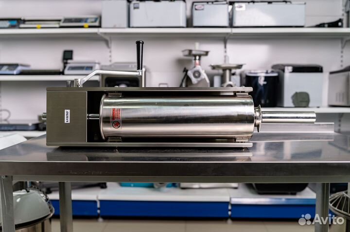 Наполнитель колбасок SH-7