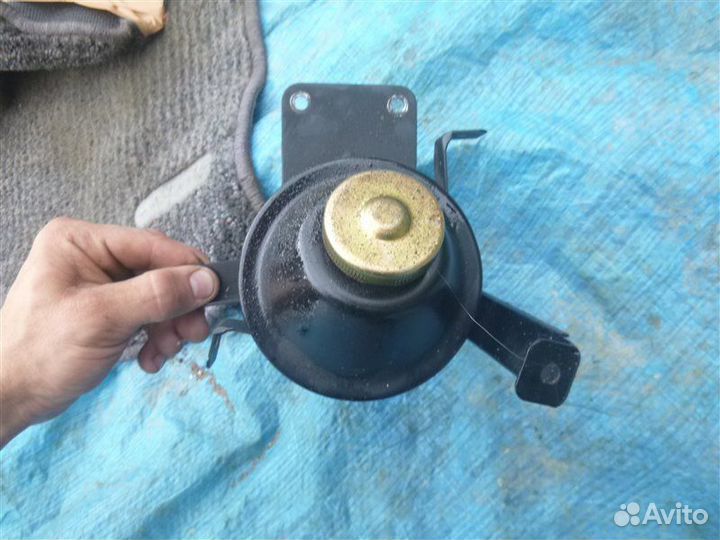 Бачок гур Mitsubishi Galant EC5A 6A13 1998