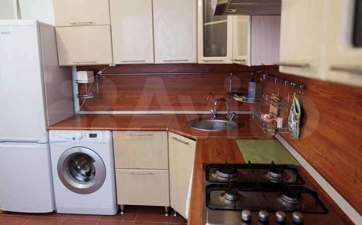 2-к. квартира, 60 м², 1/1 эт.