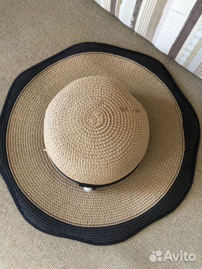 Шляпа пляжная