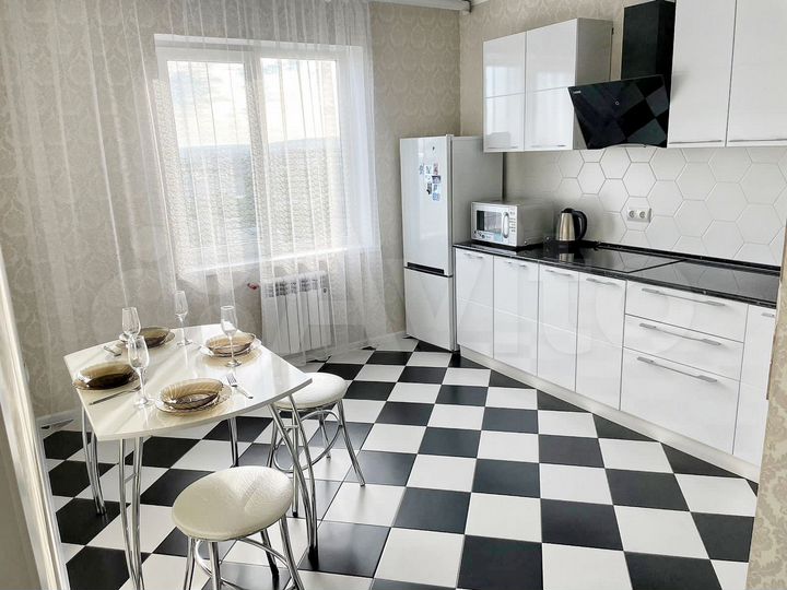 2-к. квартира, 75 м², 25/25 эт.