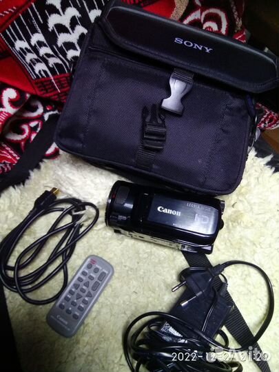 Видеокамера canon legria hf s10