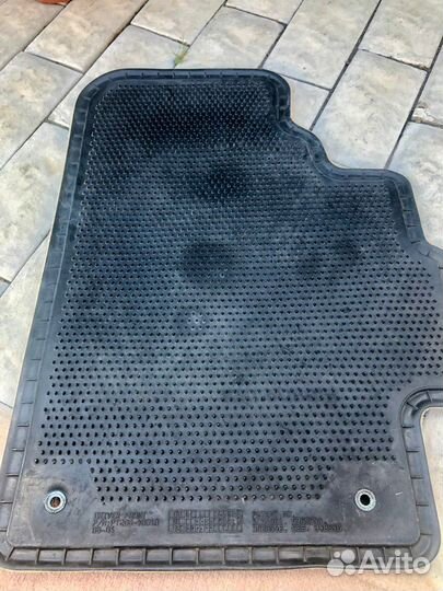 Продам оригинальные коврики Toyota Highlander