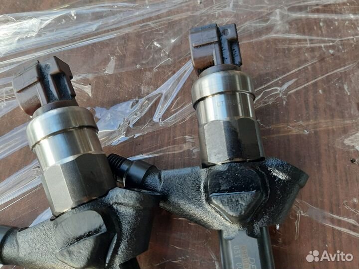 Форсунка дизельная Nissan x-trail t30 095000-0510