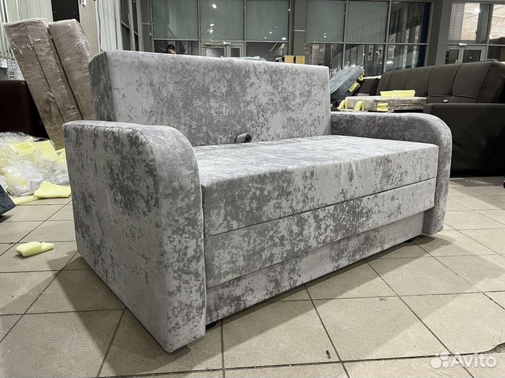 Диван чебурашка