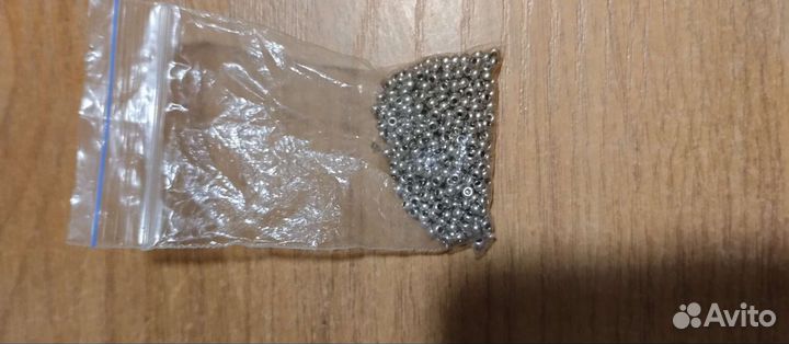 Бисер золотой