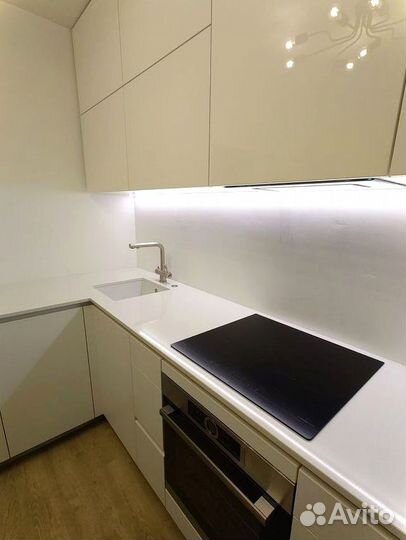 Кухня до потолка на заказ