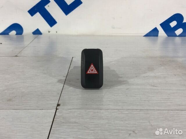 Кнопка аварийки KIA RIO 3 рест 1.4 AT хетчбэк