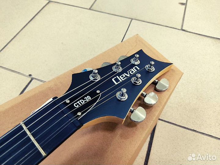 Электрогитара Clevan