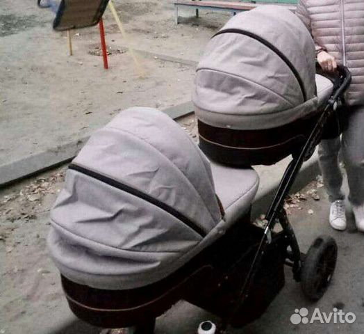 Коляска для двойни