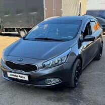 Kia Ceed 1.6 MT, 2015, 360 000 км, с пробегом, цена 800 000 руб.