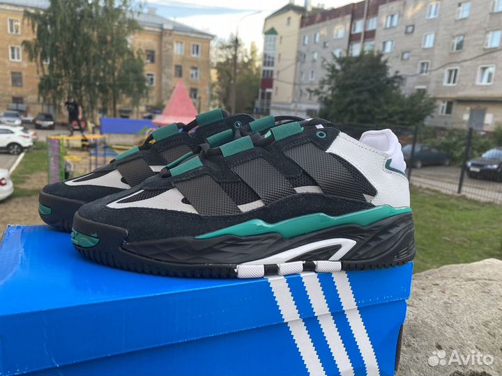 Кроссовки Adidas Niteball