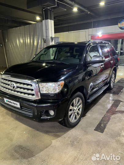 Toyota Sequoia 5.7 AT, 2011, 173 000 км