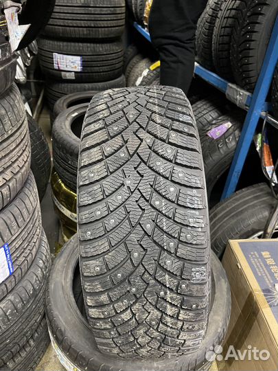 Pirelli Ice Zero 2 285/40 R22 111H