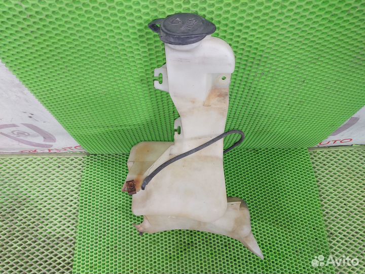 Бачок стеклоомывателя Chevrolet Silverado GMT800