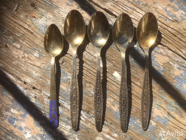 Ложки из серебра, мельхиор, вилки разные