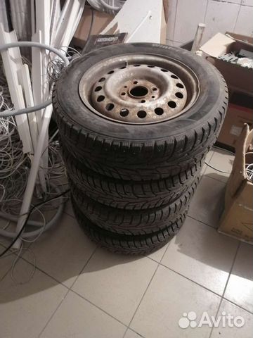 Hankook Winter I'Pike RS2 W429 185/65 R15