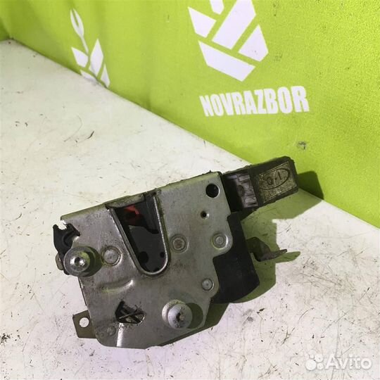 Замок двери задней правой бмв Е34