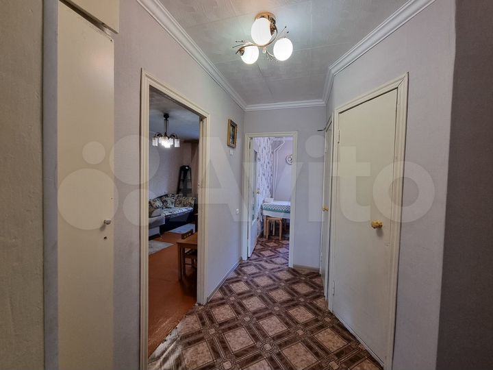 2-к. квартира, 49 м², 3/5 эт.