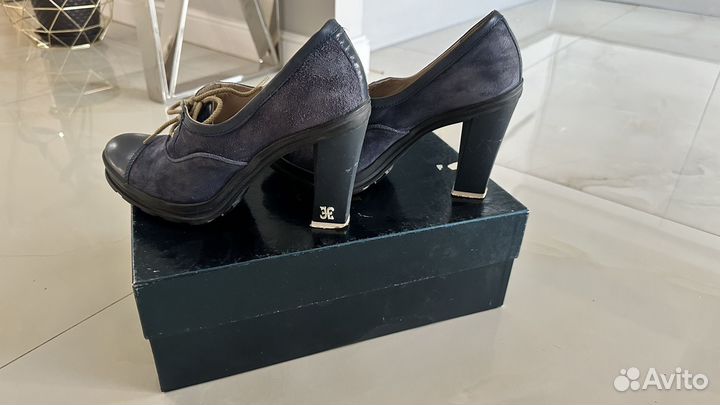 Туфли женские