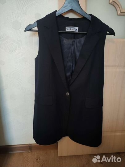 Жилет/жакет для девочки школьный