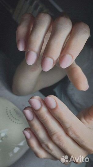 Наращивание ногтей