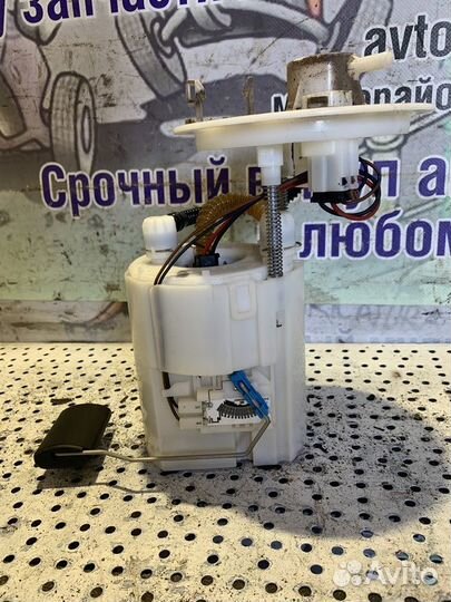 Насос топливный Kia Rio 3