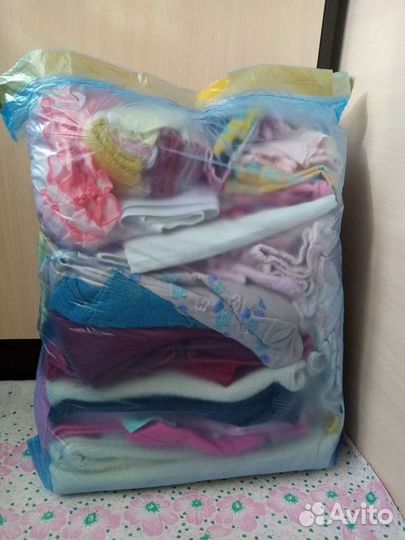 Пакет вещей для девочки с рождения 1