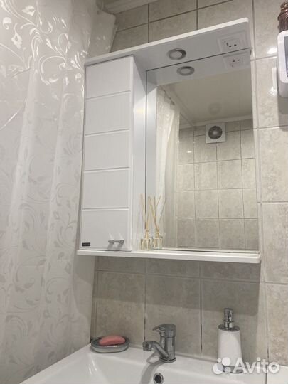 Зеркало шкаф в ванную