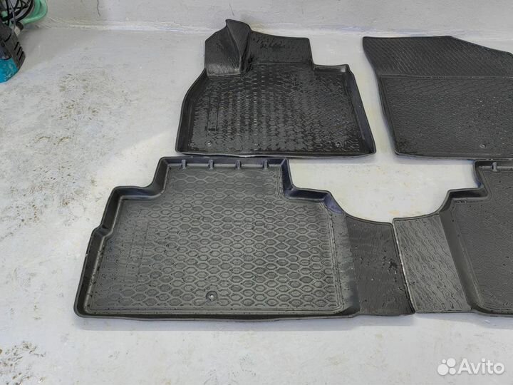 Коврики салона резиновые Hyundai solaris (1) седан